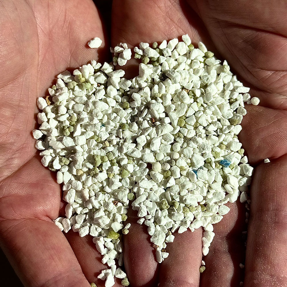 NutraFix 1-4-1 Fertilizer granules