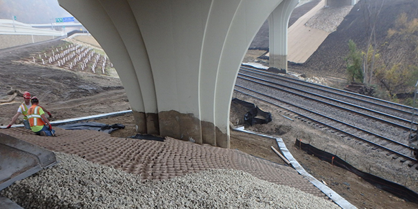 ferguson-waterworks-presto-geoweb-erosion-control-02