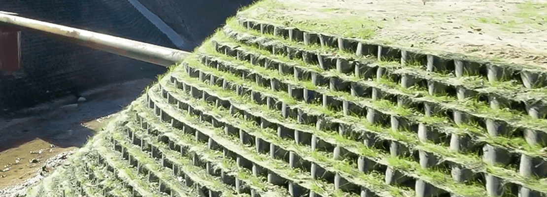 ferguson waterworks Building Vegetated Retaining Walls with the GEOWEB System hero