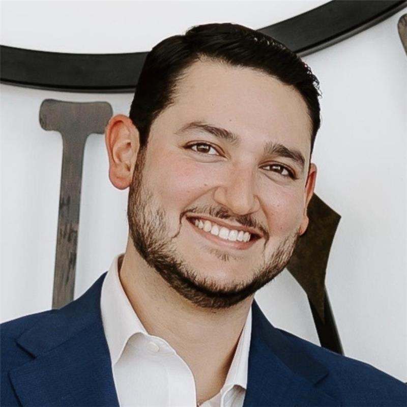 jonnathan colmenarez profile headshot